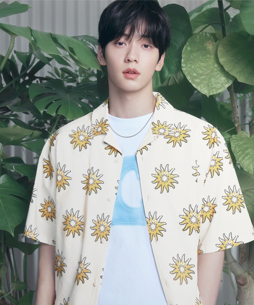 Covernat [Subin Worn] Tropical Sun Pattern Hawaiian Half Shirt Ivory