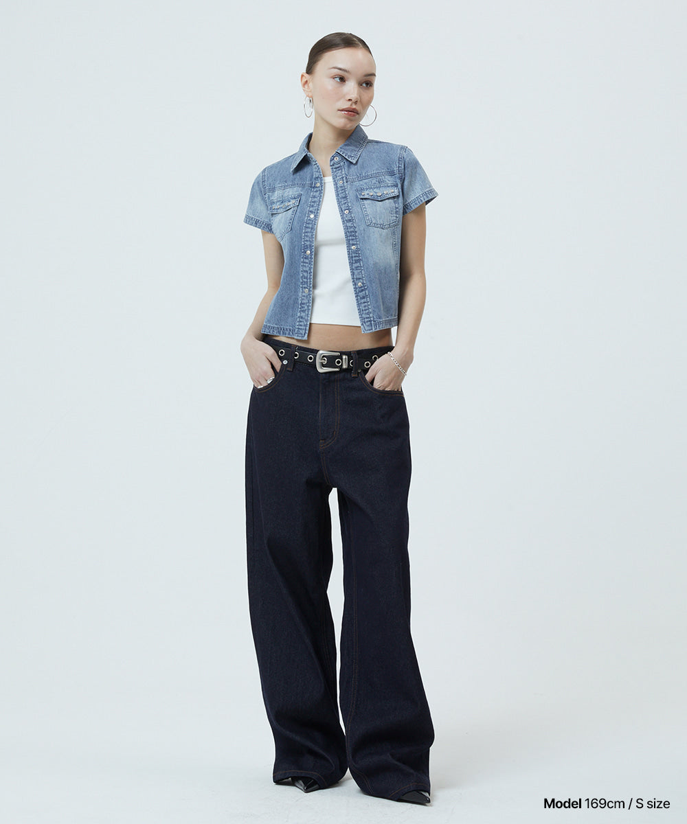 MAHAGRID DENIM STUD HALF SHIRT [BLUE]