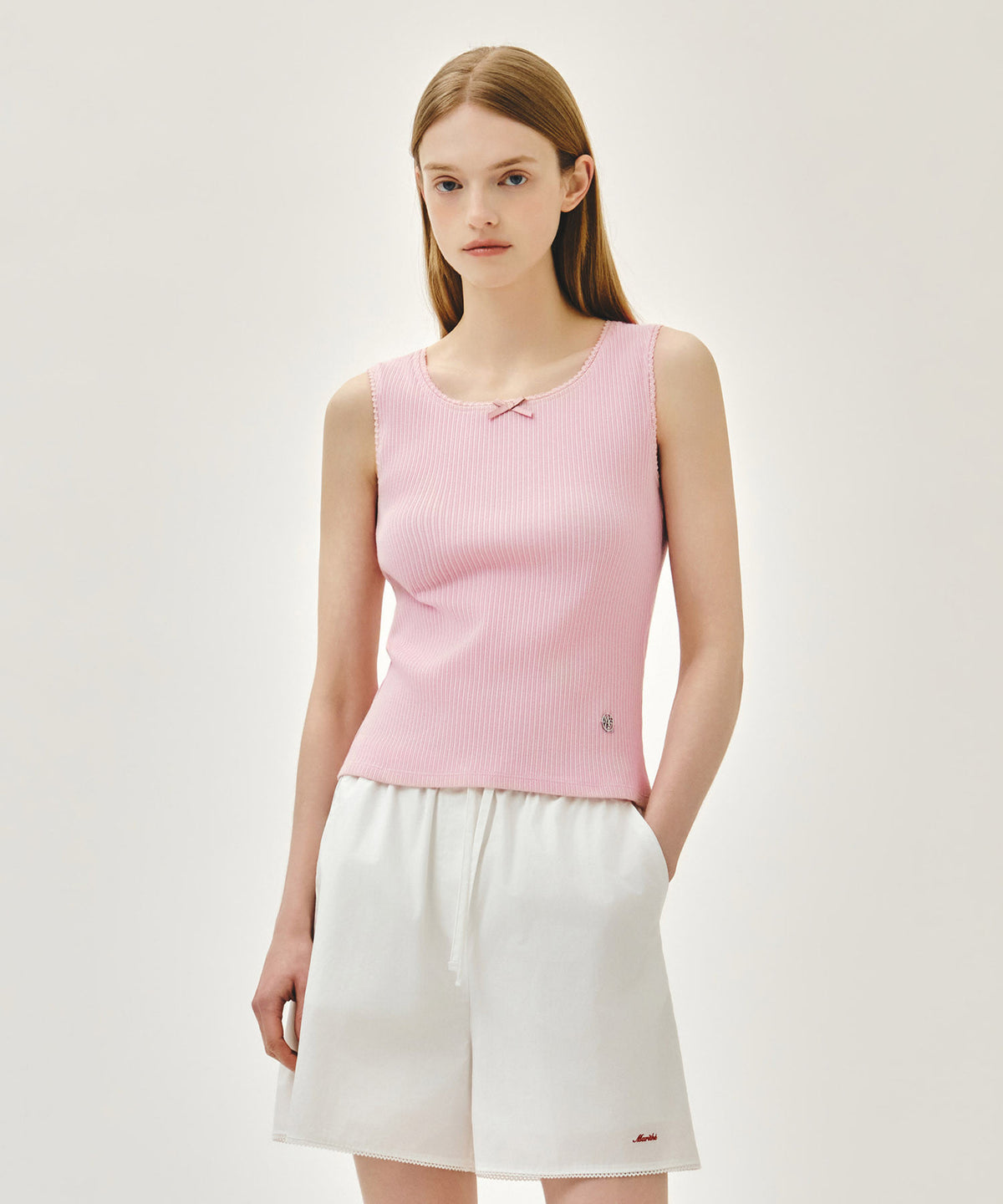 MARITHE W LACE DETAIL SLEEVELESS pink