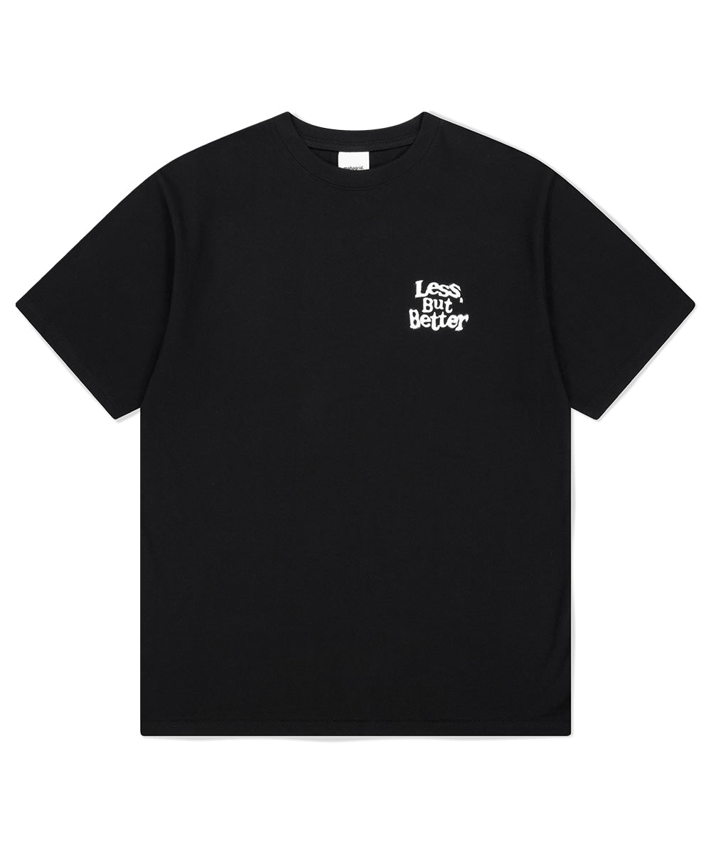 MAHAGRID LESS BUT BETTER TEE[BLACK]