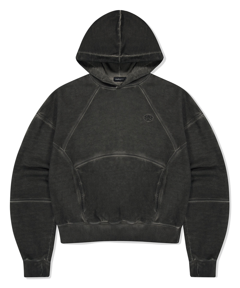 MAHAGRID DYED CURVED SEAM CROP HOODIE [CHARCOAL]