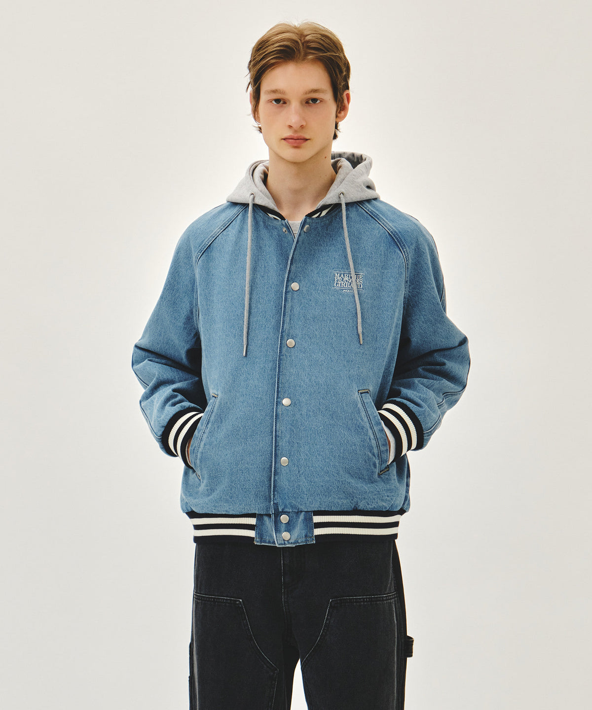 MARITHE CLASSIC LOGO RAGLAN DENIM VARSITY JACKET light blue