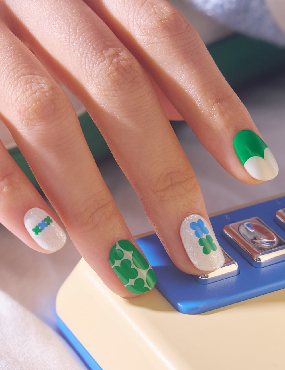 Ohora DRP X N Clover Parade Nail