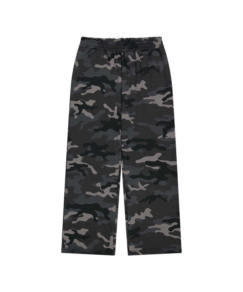 MAHAGRID CAMO APPLIQUE SWEATPANT [BLACK]