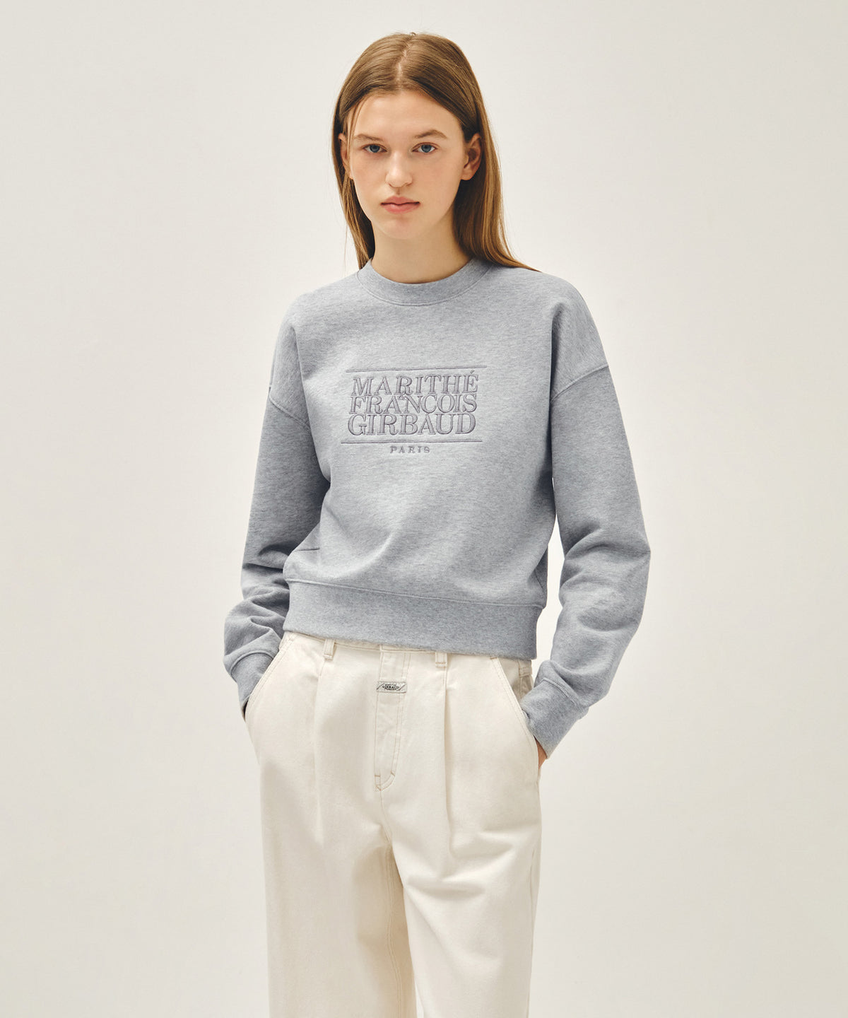 MARITHE W CLASSIC LOGO CROP SWEATSHIRT heather gray