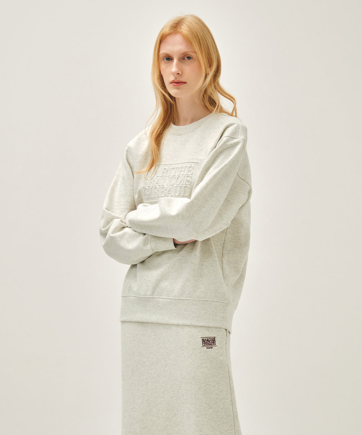 MARITHE EMBO CLASSIC LOGO SWEATSHIRT oatmeal