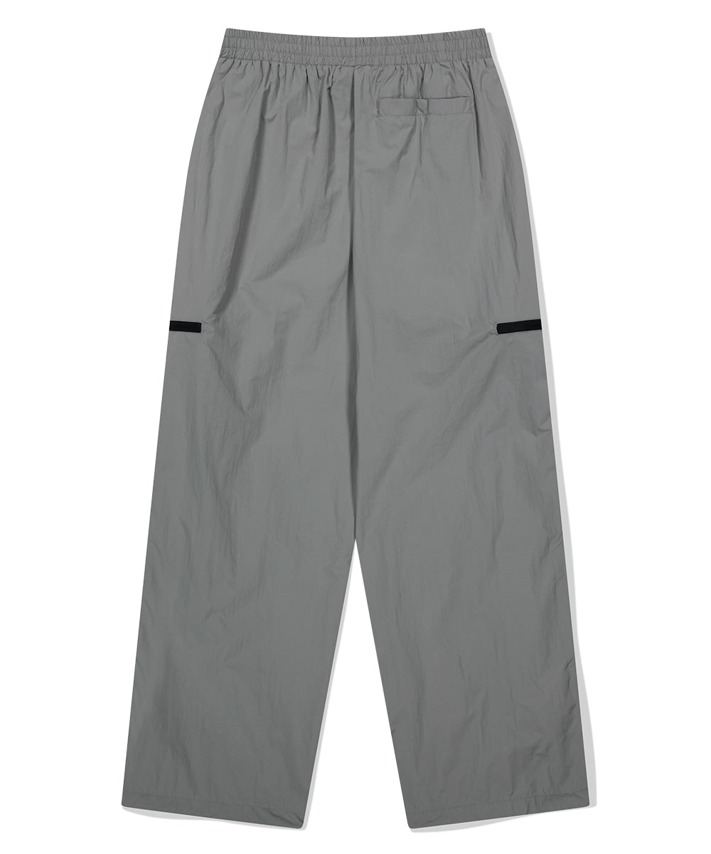 MAHAGRID BASIC LOGO NYLON PANTS [GREY]