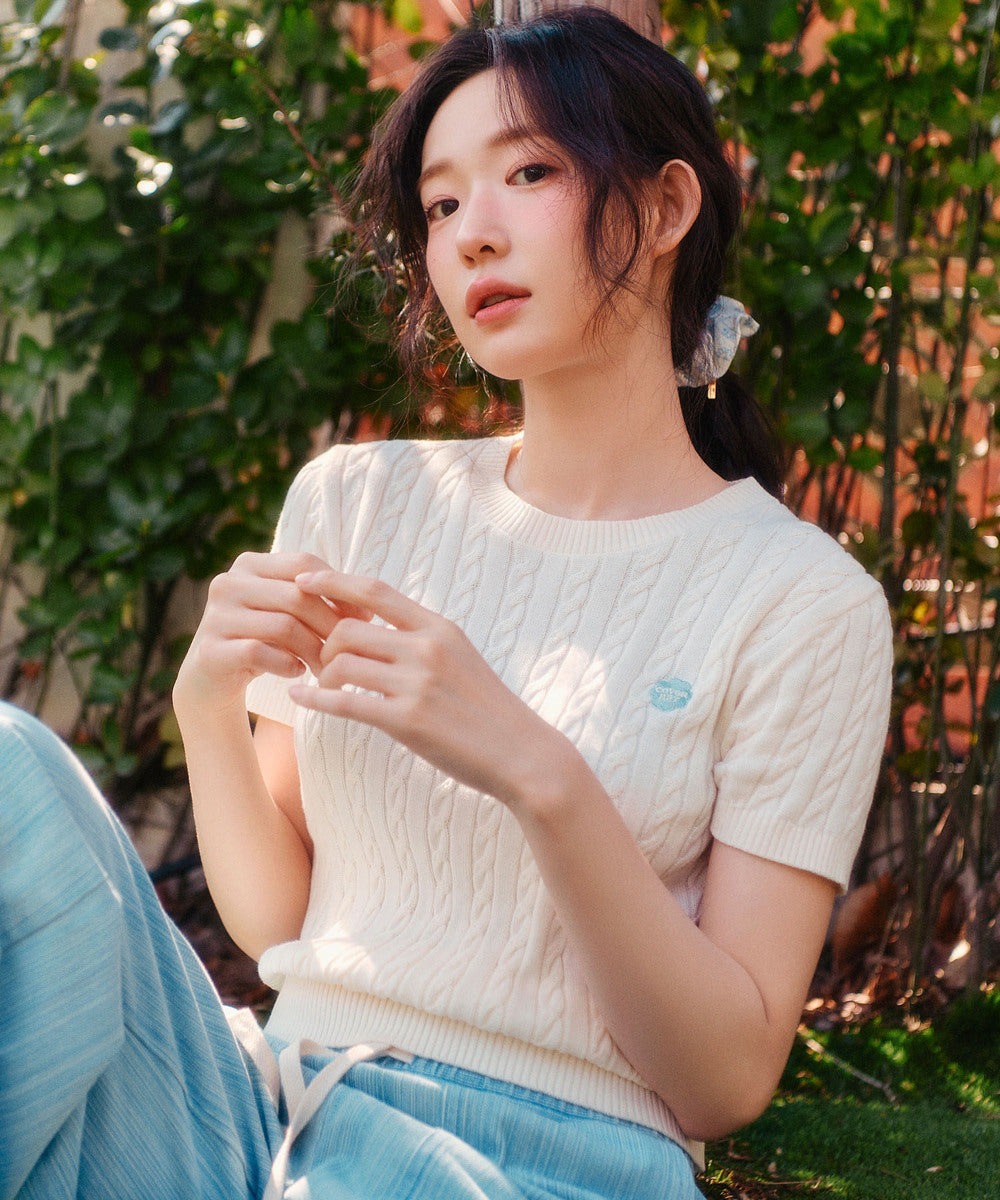 Covernat [Worn by Choi Yunji] Women's Cloverheart Cable Half Knit Ivory