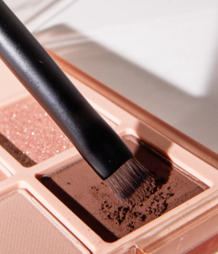 Innisfree Eyeshadow Brush [Defining] (1ea)