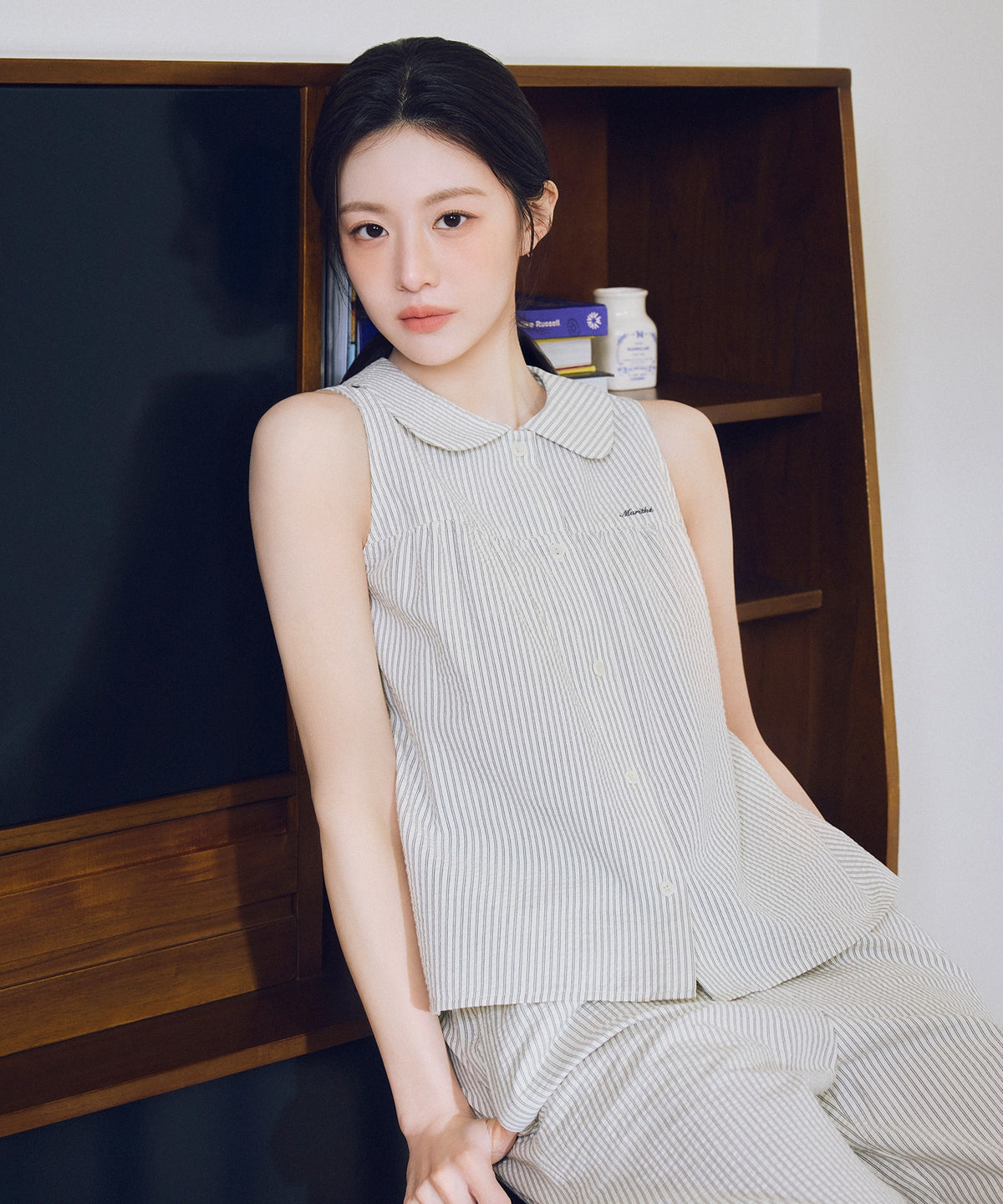 MARITHE W ROUND COLLAR SLEEVELESS BLOUSE ivory