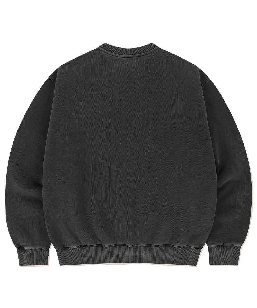 MAHAGRID GRUNGE SLOGAN PIGMENT SWEATSHIRT [CHARCOAL]