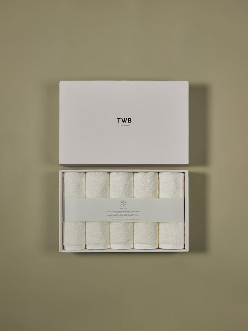 TWB The Hotel Face 5P Gift (SUPIMA)