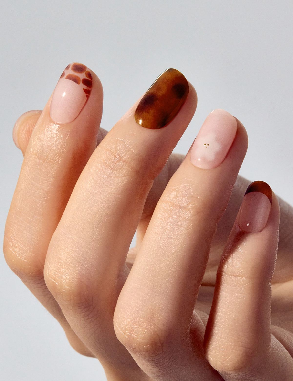 Ohora N Tiki Totter Nail