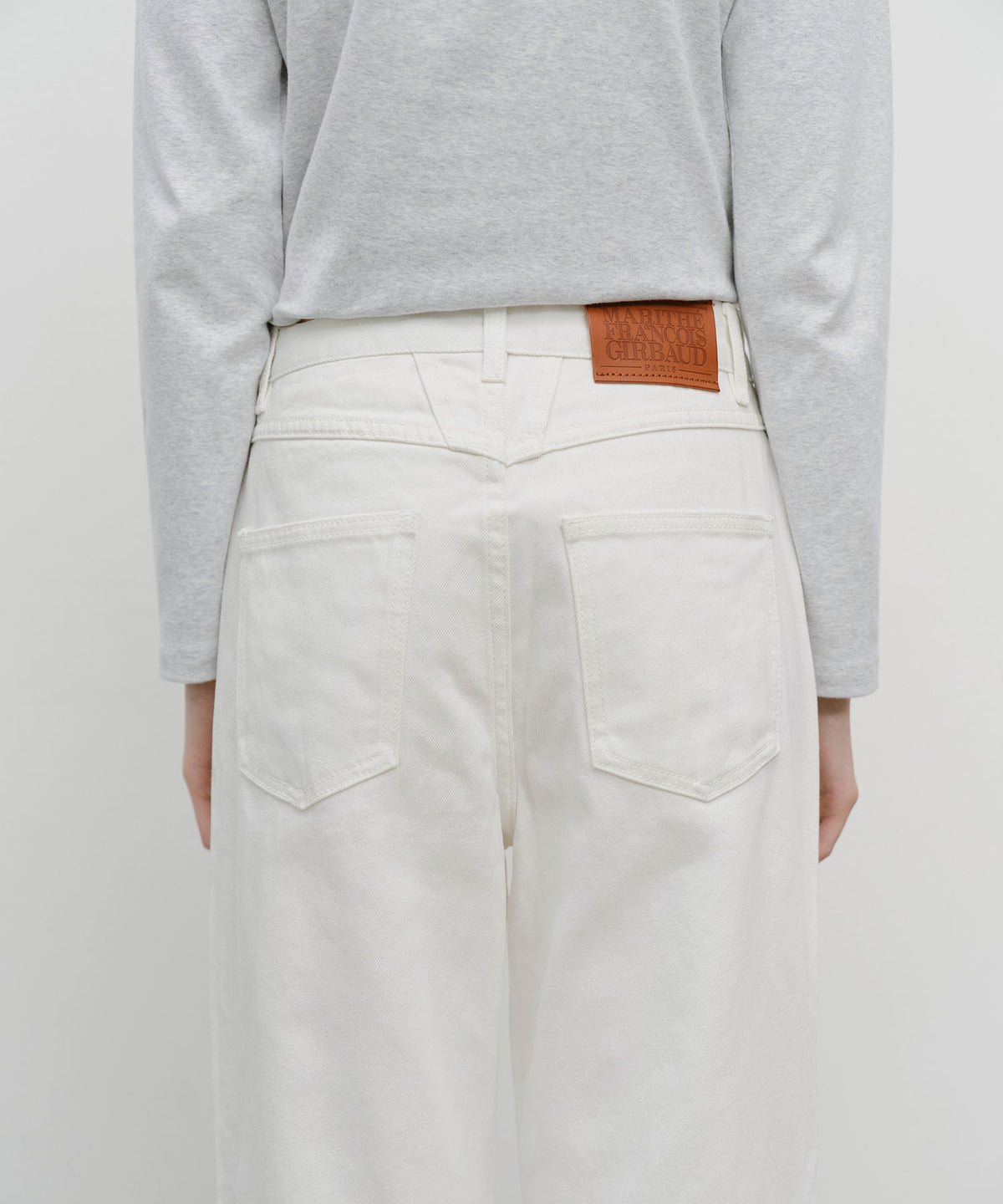 MARITHE W HIGH STRAIGHT DENIM PANTS white
