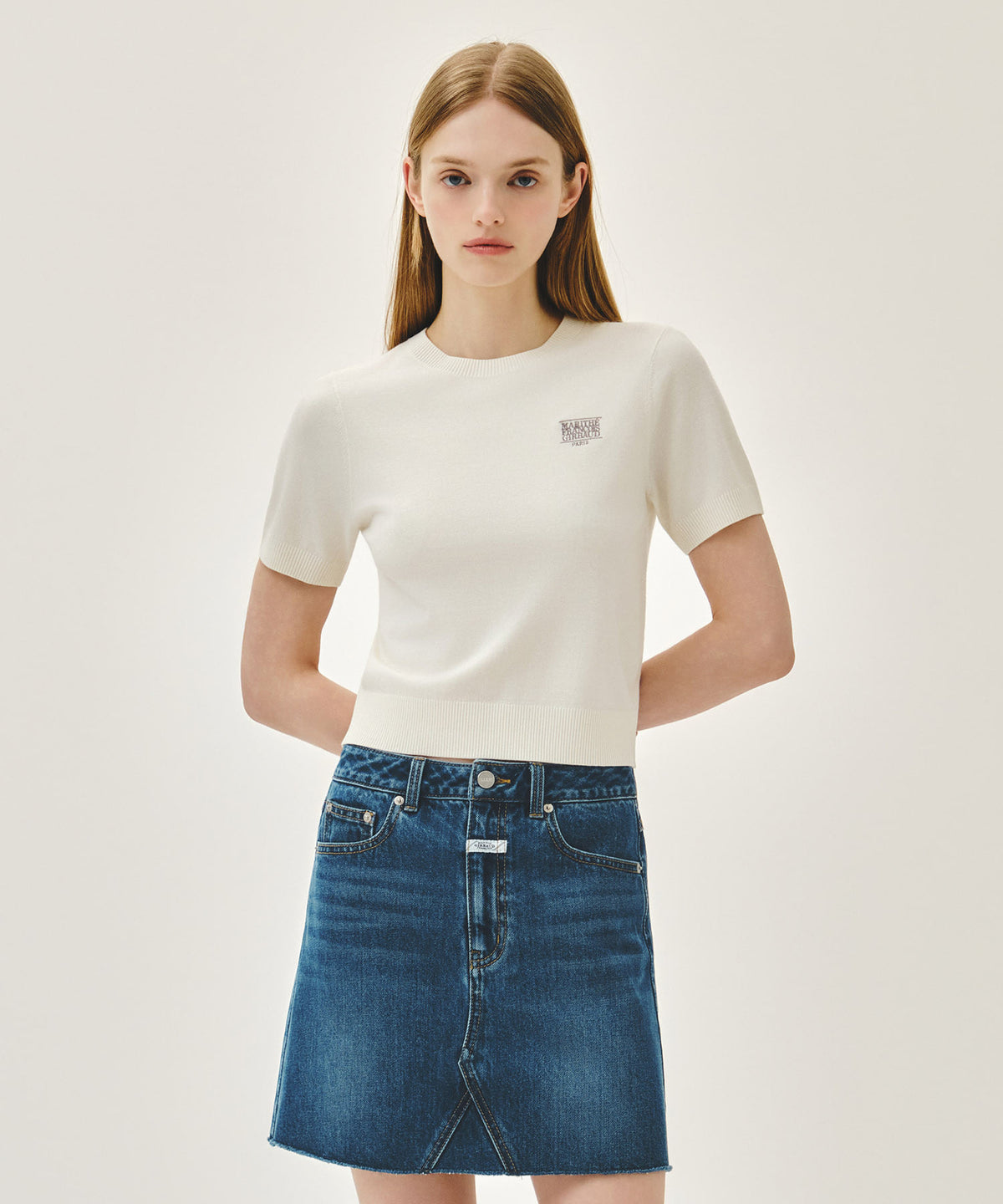 MARITHE W SMALL CLASSIC LOGO HALF KNIT PULLOVER ivory
