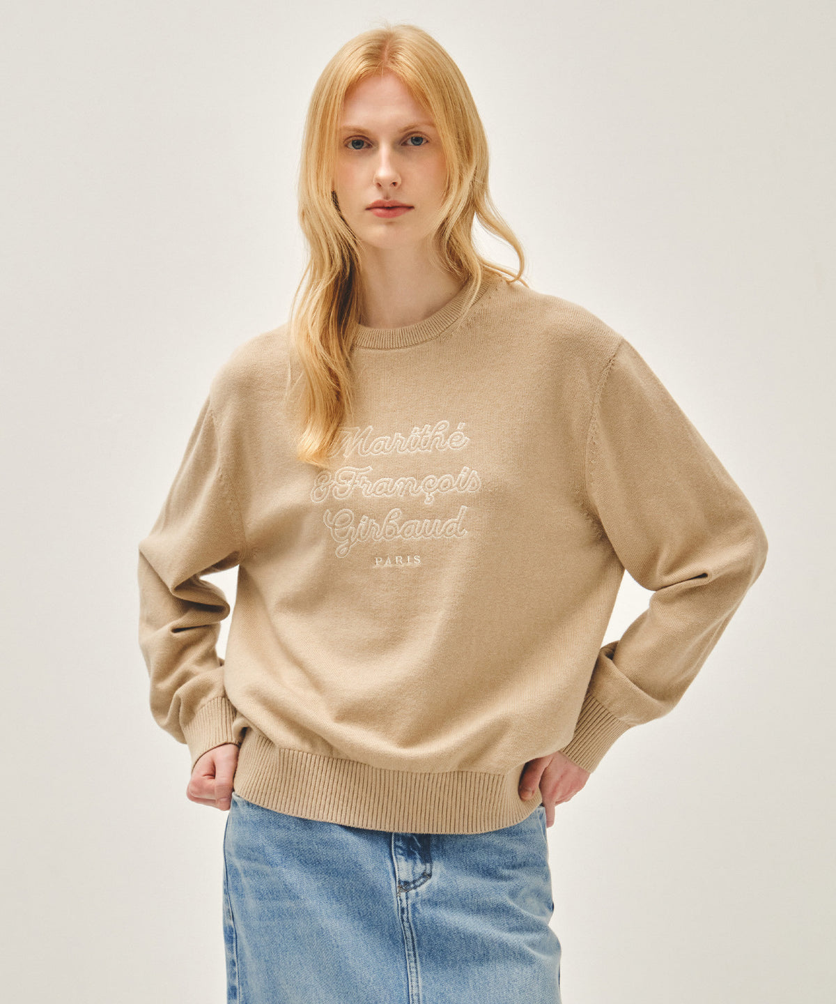 MARITHE DRAWING CLASSIC LOGO KNIT PULLOVER beige