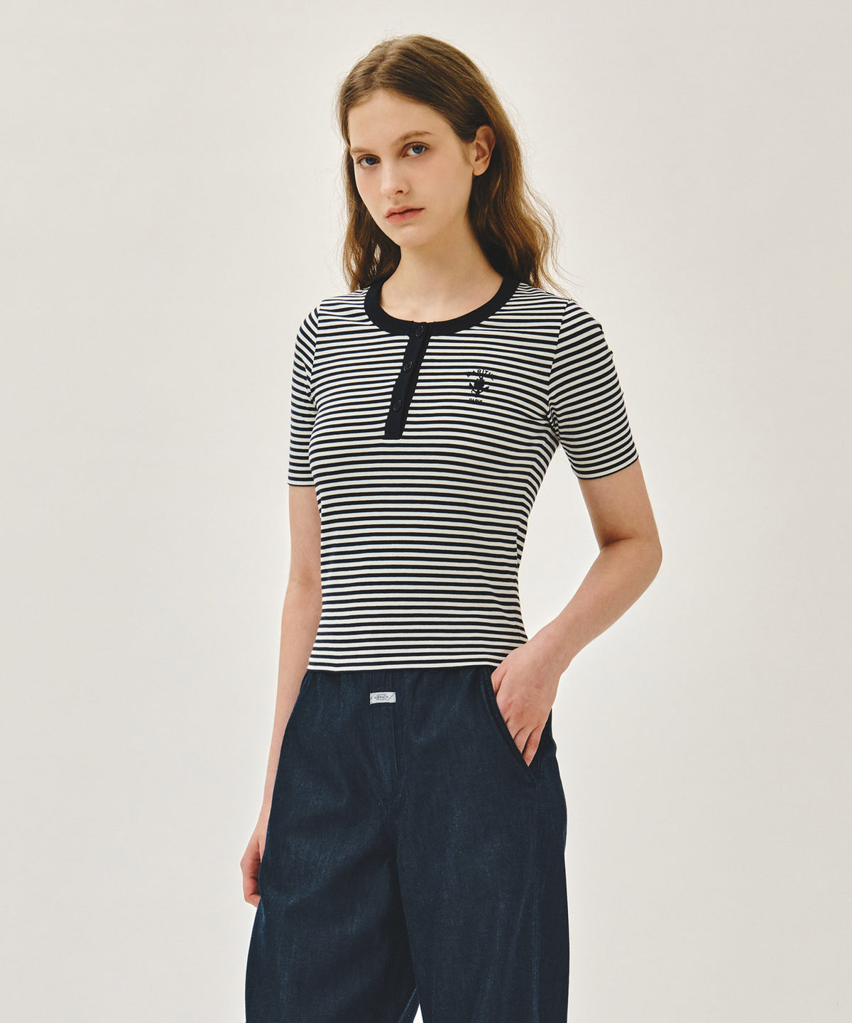 MARITHE W STRIPE HENLEY NECK TEE navy