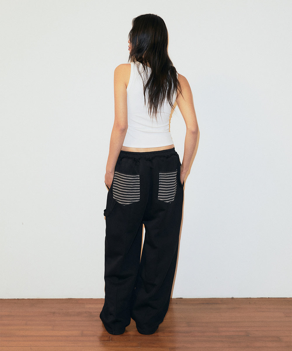 MAHAGRID STRIPE POCKET SWEAT PANT [BLACK]