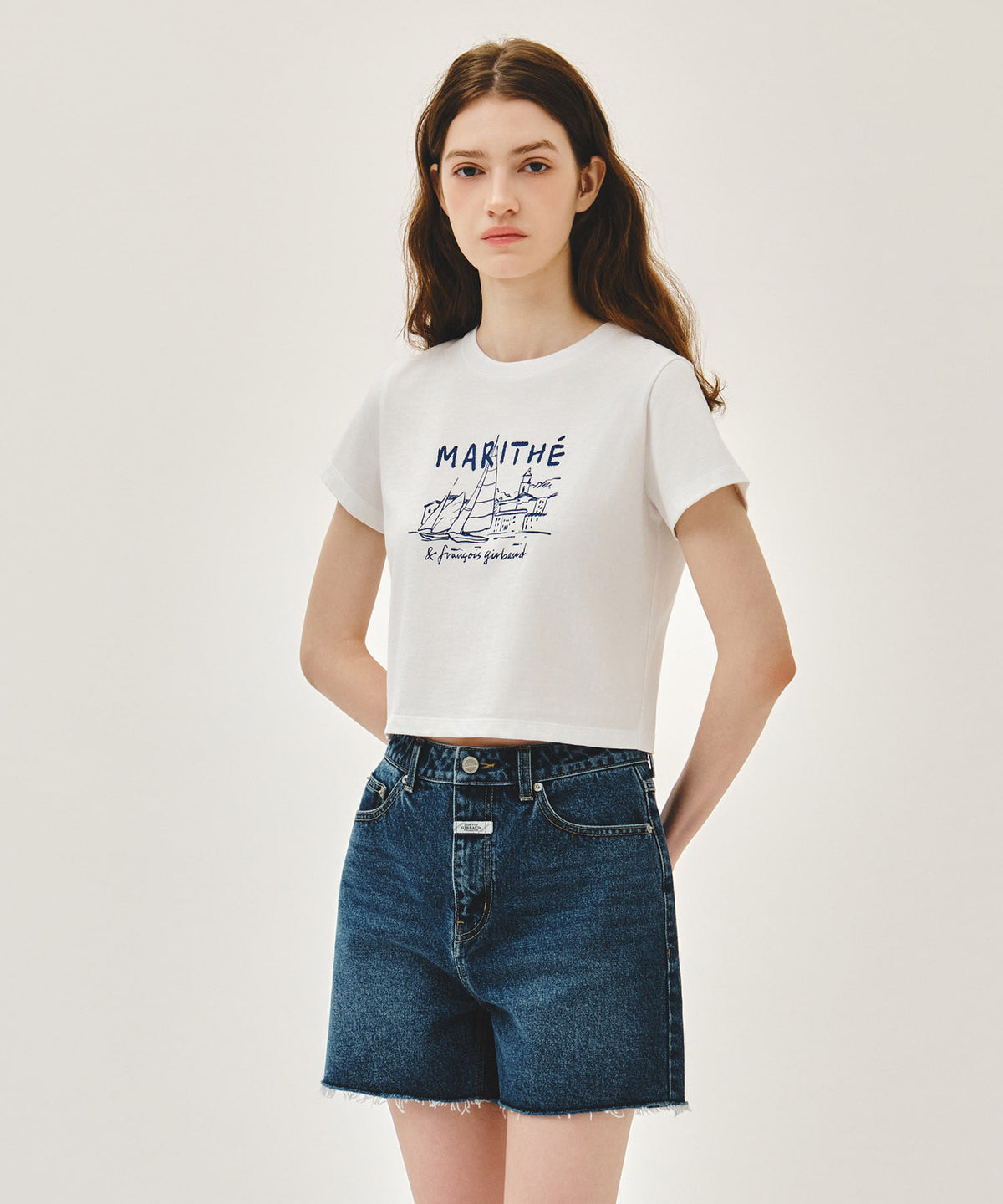 MARITHE W FRENCH GRAPHIC CROP TEE white