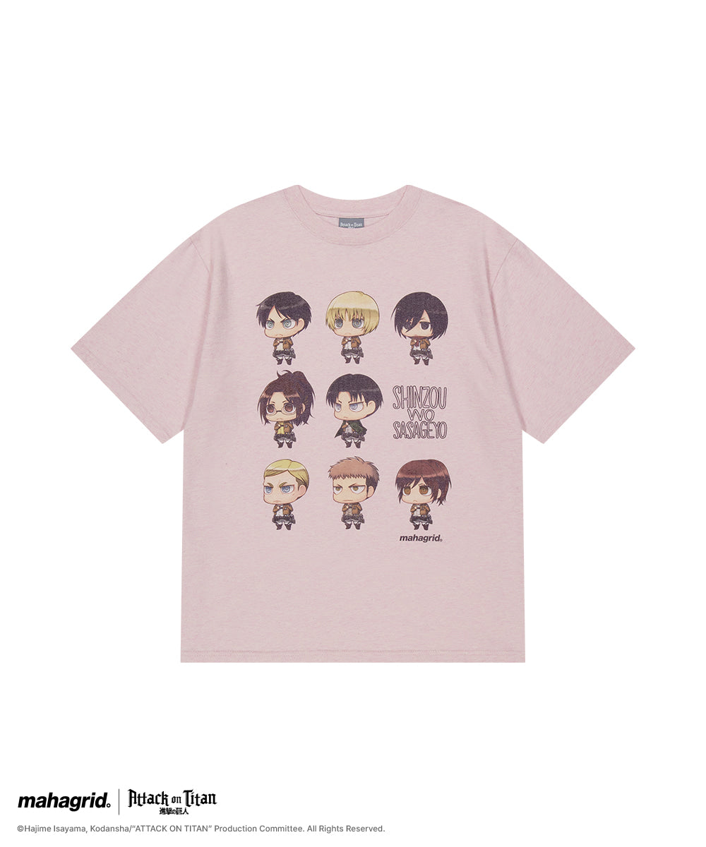 MAHAGRID [Attack on Titan] SASAGEYO CHARACTER TEE[PINK]