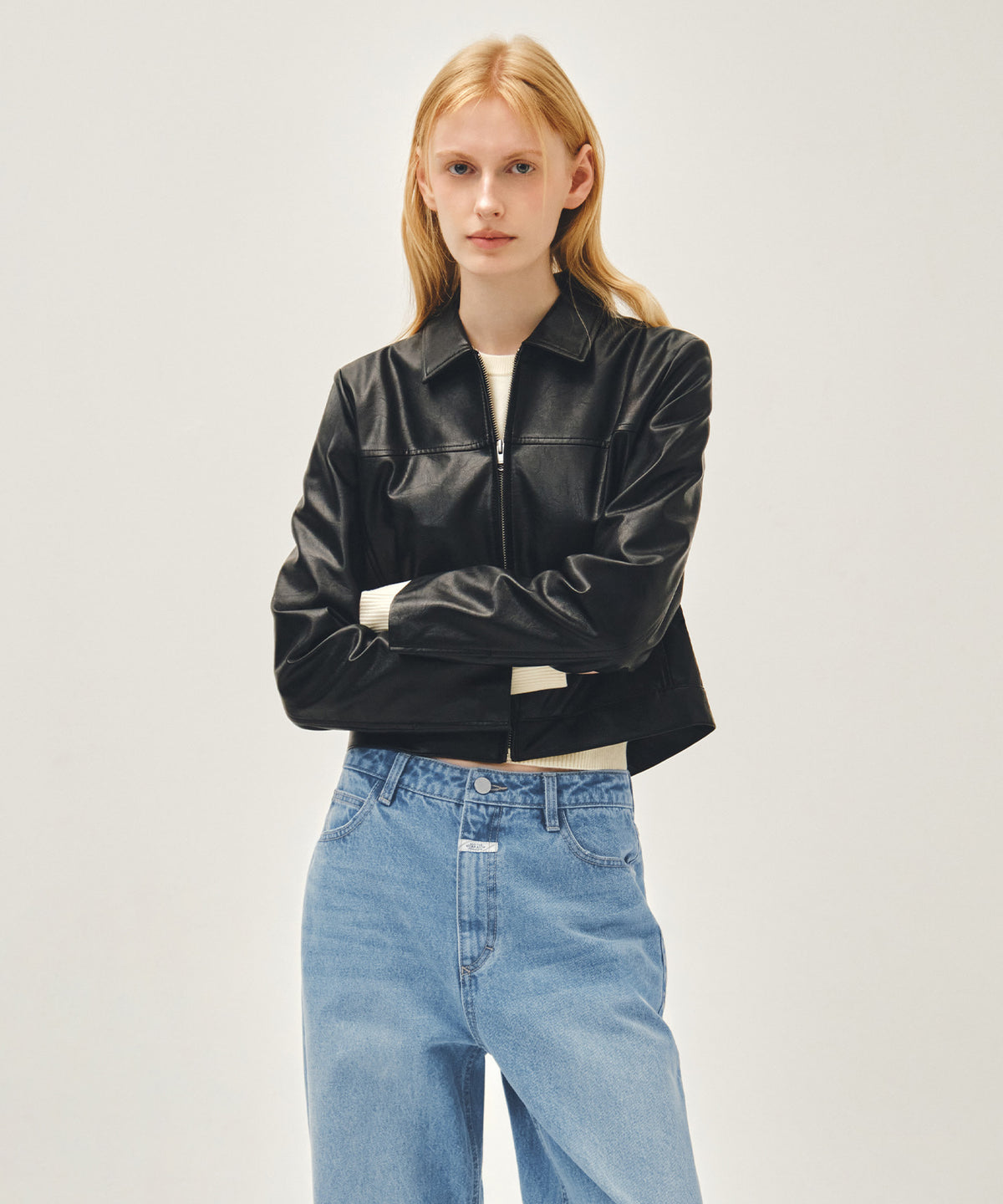 MARITHE W CROP FAUX LEATHER JACKET black