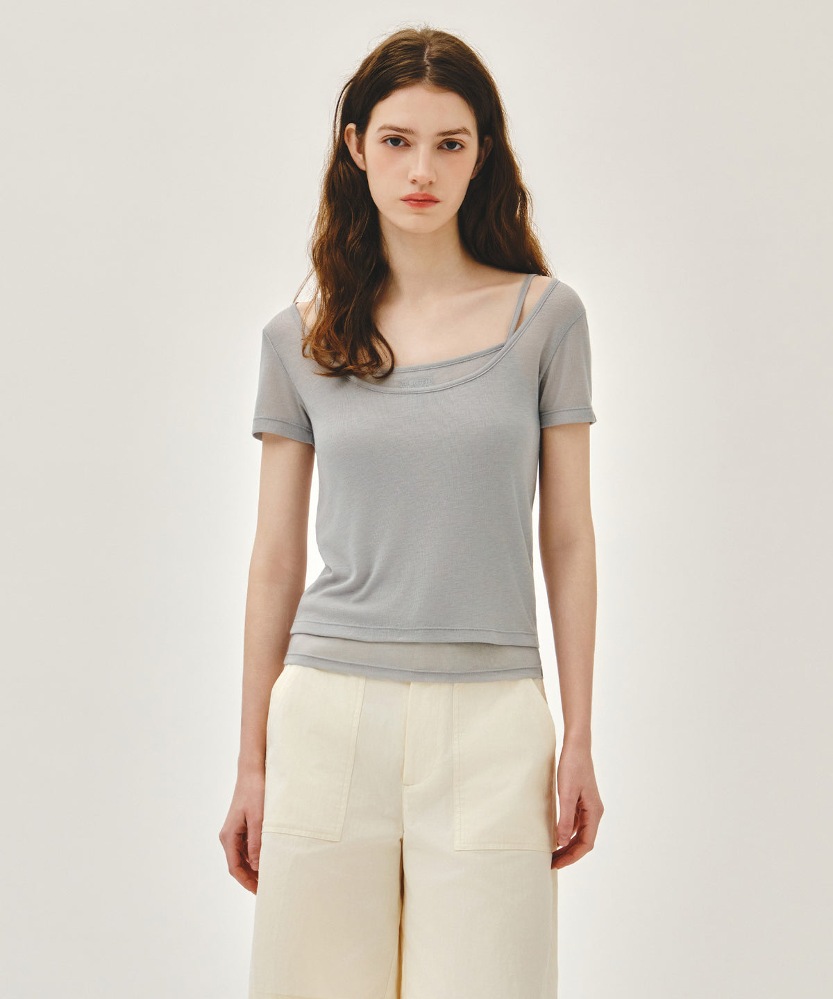 MARITHE W SMALL CLASSIC LOGO SLEEVELESS LAYERED SLIM CROP TEE light gray