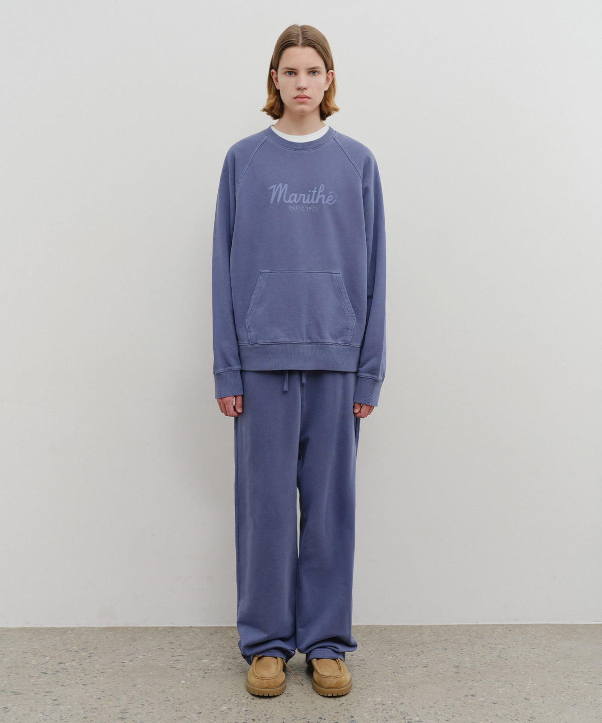MARITHE GARMENT DYED SWEAT PANTS navy
