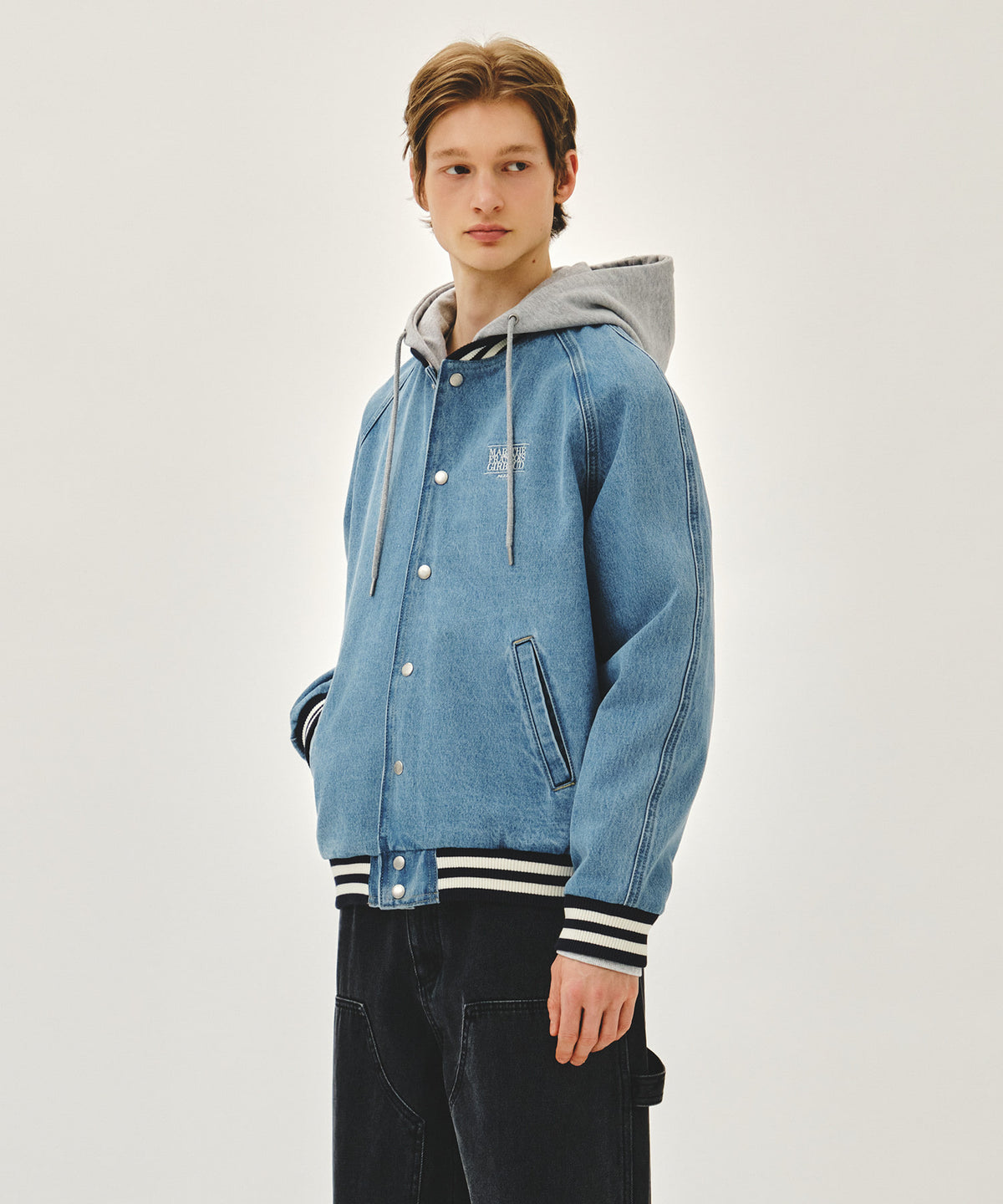 MARITHE CLASSIC LOGO RAGLAN DENIM VARSITY JACKET light blue