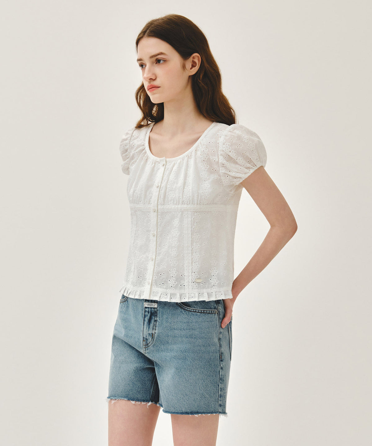 MARITHE W PUFF SLEEVE LACE SHIRT white