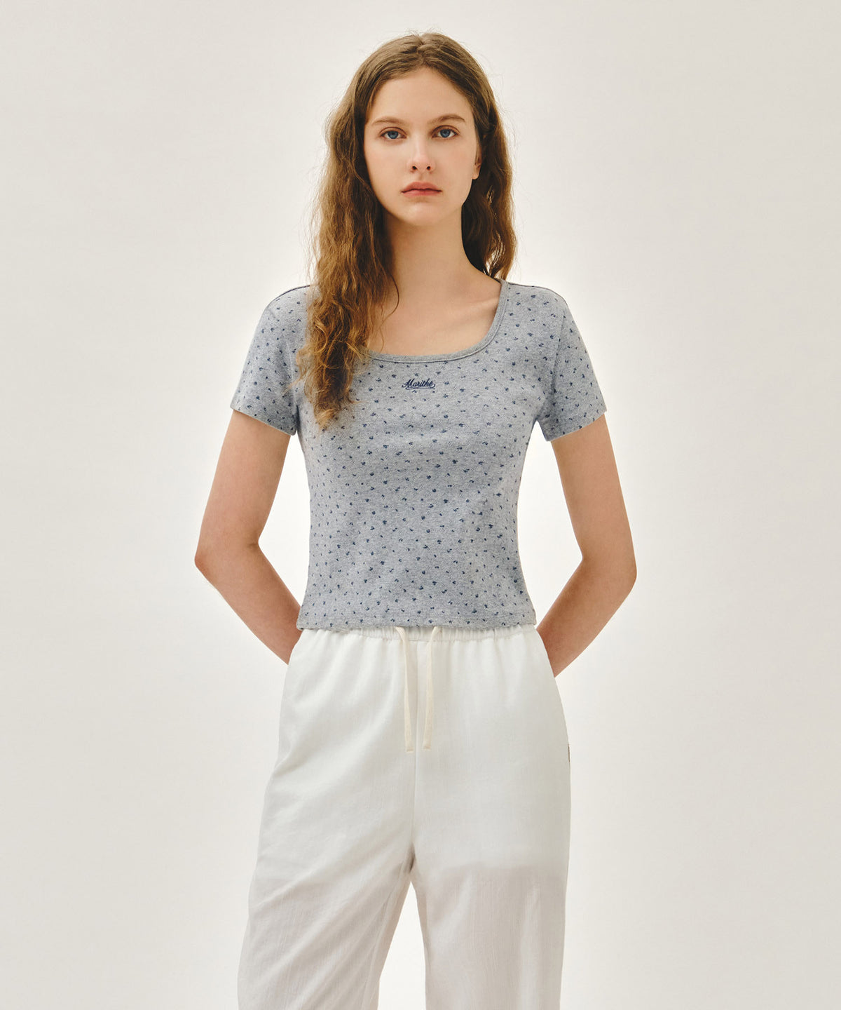 MARITHE W FLOWER SLIM CROP TEE melange gray