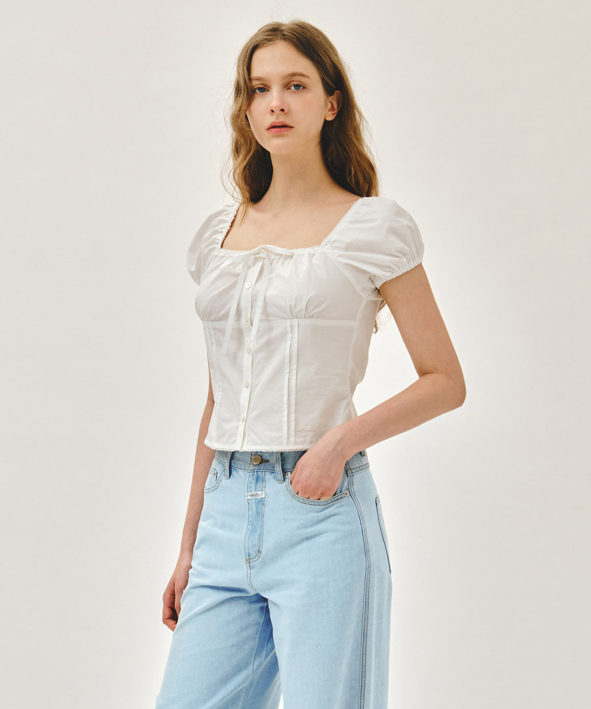MARITHE W CAP SLEEVE RIBBON BLOUSE white