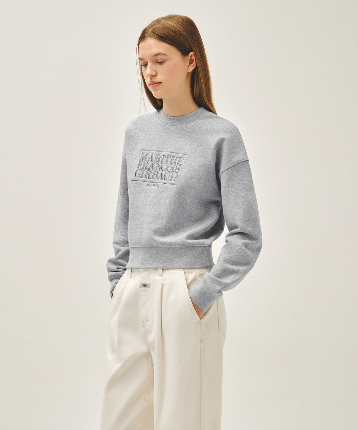 MARITHE W CLASSIC LOGO CROP SWEATSHIRT heather gray