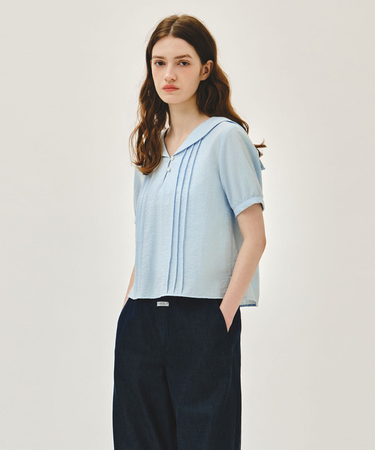 MARITHE W PIN TUCK SAILOR HALF SLEEVE SHIRT sky blue