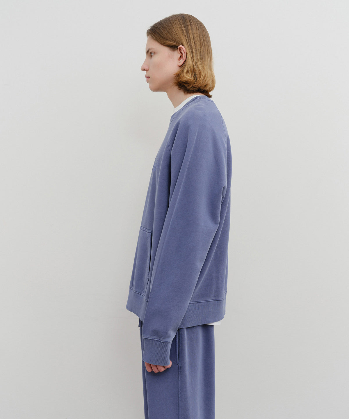 MARITHE GARMENT DYED OVERSIZED SWEATSHIRT navy
