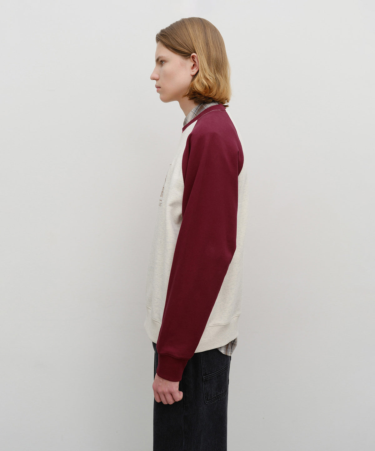 MARITHE CLASSIC LOGO COLOR BLOCK RAGLAN SWEATSHIRT burgundy