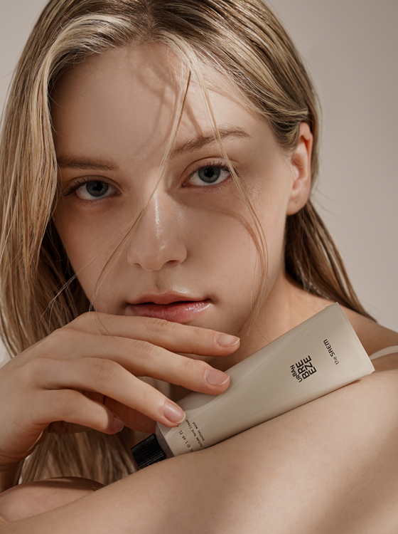 The Saem Urban Breeze Perfume Hand Cream Another Wood